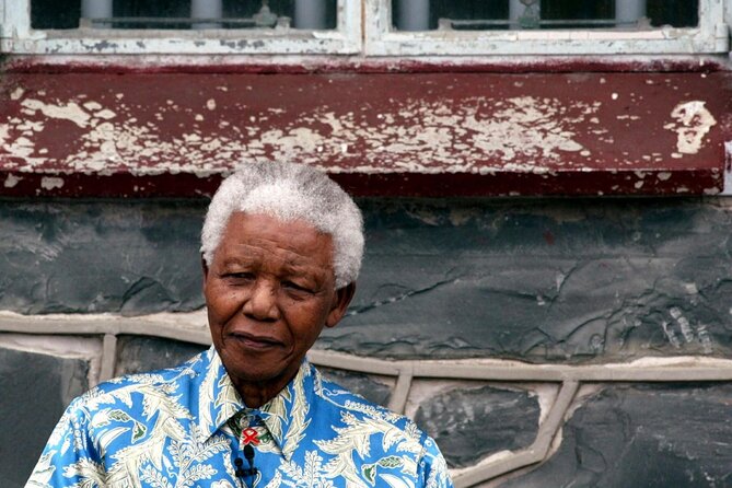 Robben Island and Table Mountain Pre Booked Tickets - The short break after Robben Island: lunch on your time