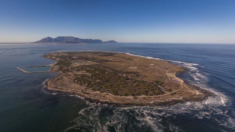 Robben Island By Air Scenic Helicopter Flight - The 20-minute helicopter ride: what the route feels like