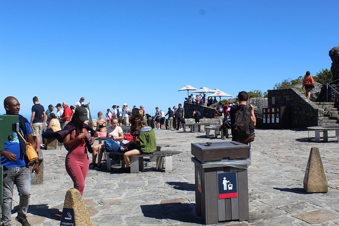 Robben Island Prison Museum Table Mountain Bo-Kaap All Tickets Included Full Day - Signal Hill at 12 noon: views plus a daily cannon moment
