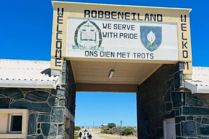 Robben Island Table Mountain and Kirstenbosch Sharing group tour - Key highlights to look forward to