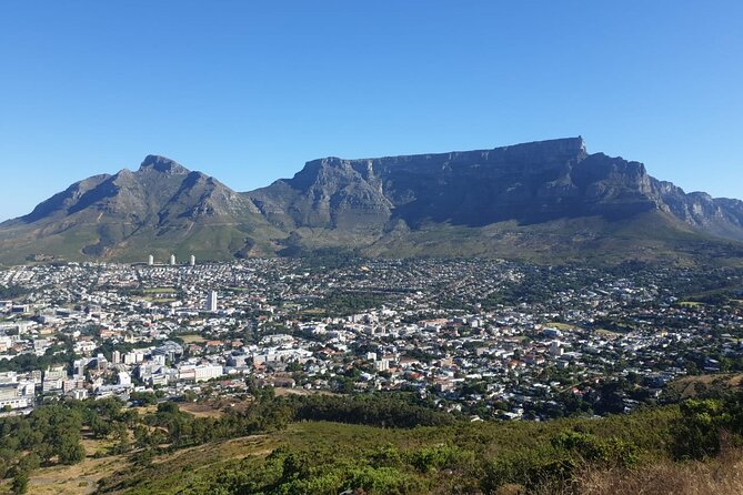 Robben Island Table Mountain and Kirstenbosch Sharing group tour - Morning start at the V&A Waterfront and the ferry to Robben Island