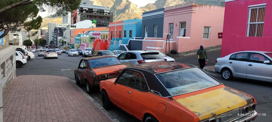 Robben Island,Table Mountain Full day Private Tour Cape Town - Central Cape Town Orientation Stops: Quick Context for a Big City