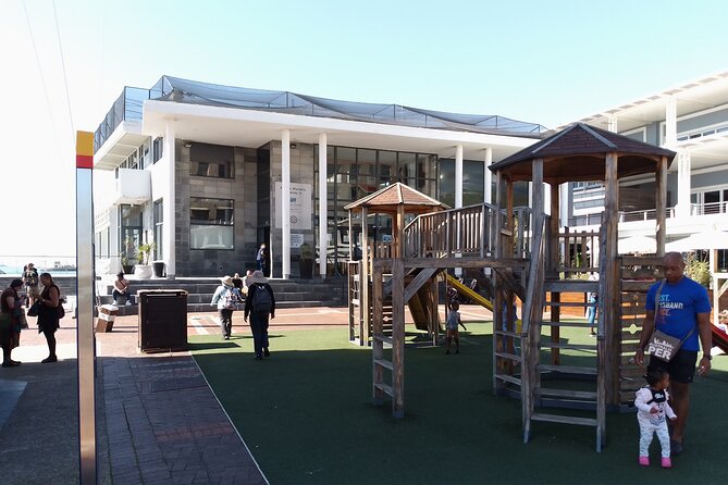 Robben Island Tour; Pickup, Drop-off; Guided Tour Historic Prison - Who should book this Robben Island tour