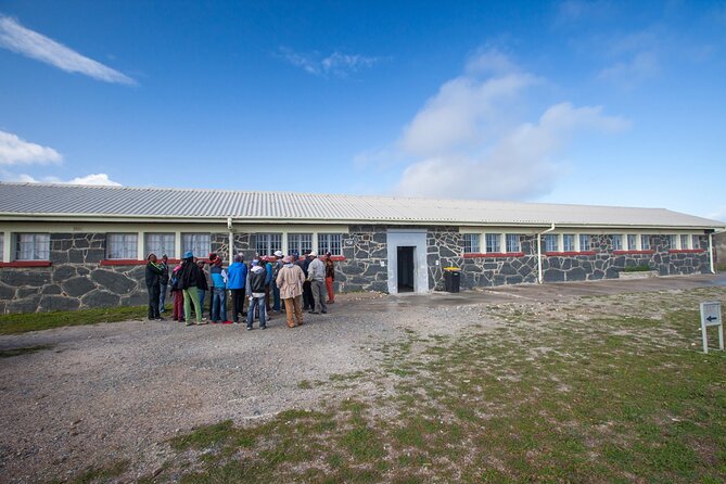 Robben Island tour with additional stops at famous spots!! - Price and value, is $187.60 worth it?