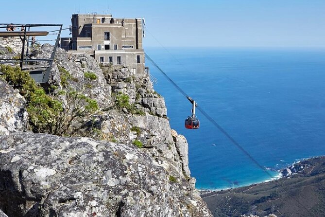 Robben Island with Tickets & Iconic Table Mountain Full Day Tour - Bo-Kaap’s rainbow houses: culture, photos, and Cape Malay flavor