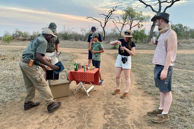 Sabie Game Reserve Sunset Safari Tour with Sundowners - A small-group setup where your guide actually gets heard