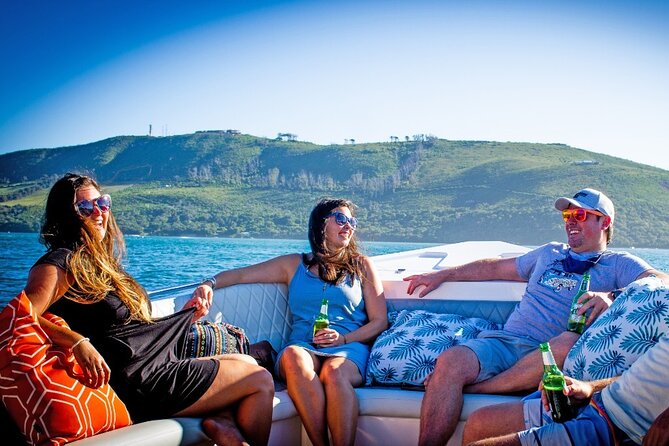 Serendipity Knysna Lagoon Cruise - What happens before departure: Mane by the Sea food and drink plan