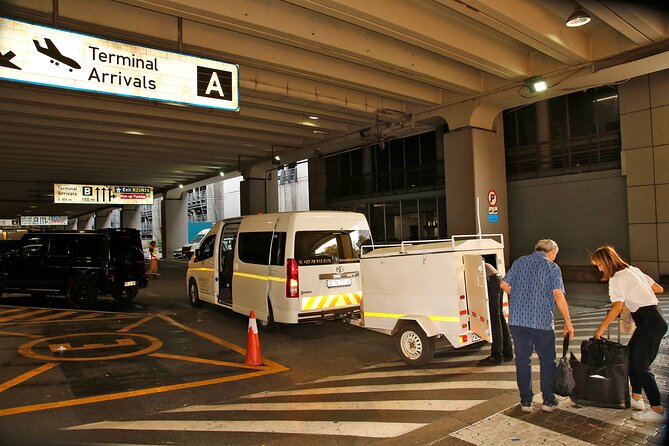 Shared Johannesburg Transport Shuttle to Hoedspruit - Who should book this shuttle, and who might prefer something else