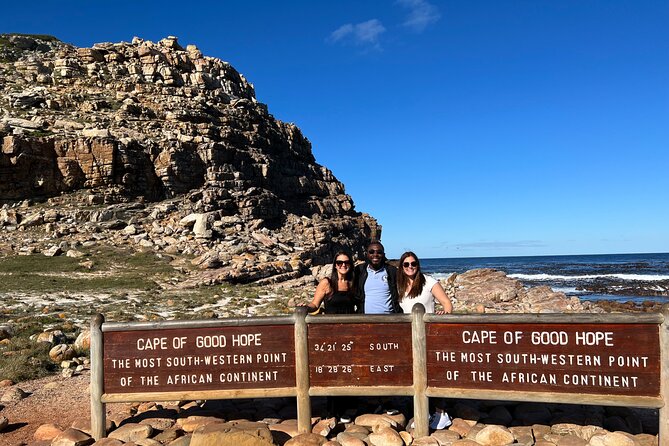 Small Group Tour Boulders Beach Penguin Colony Cape of Good Hope - Chapmans Peak Drive Photo Stop: Where the Road Does the Work