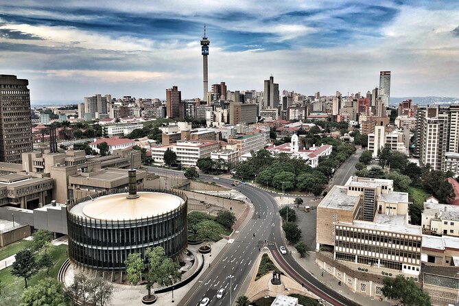 Soweto and Johannesburg Exclusive Full Day Guided Tour - Why This Johannesburg and Soweto Combo Works in One Day