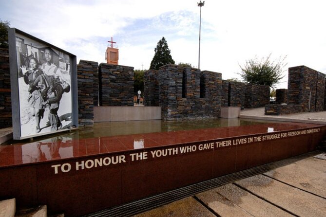 Soweto and Johannesburg Tours - Stop 1: Soweto, where the places are the lesson