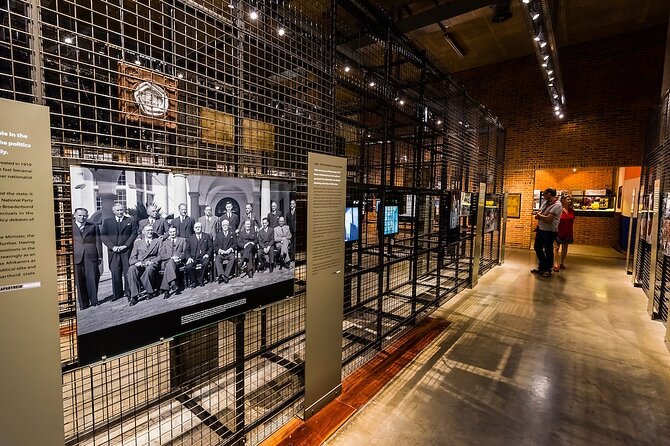 Soweto Apartheid Museum and Lunch - A 6-hour Soweto and Apartheid Museum combo that actually makes sense
