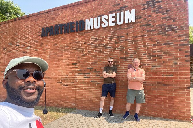 Soweto & Apartheid Museum Combo Tour - Mandela’s House: where the story becomes domestic