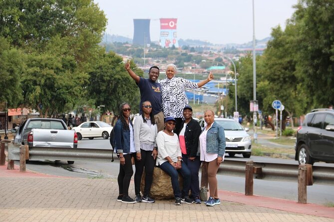 Soweto, Apartheid Museum & Constitution Hill Day Tour - How the stops fit together, and who this tour is for