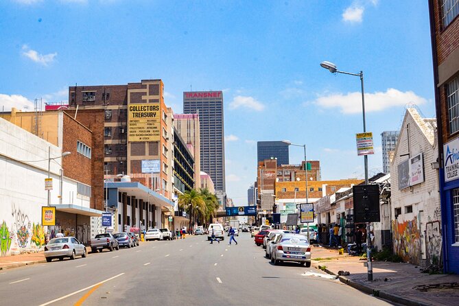 Soweto by Tuk-Tuk - Riding a tuk-tuk through Soweto: how it changes the day