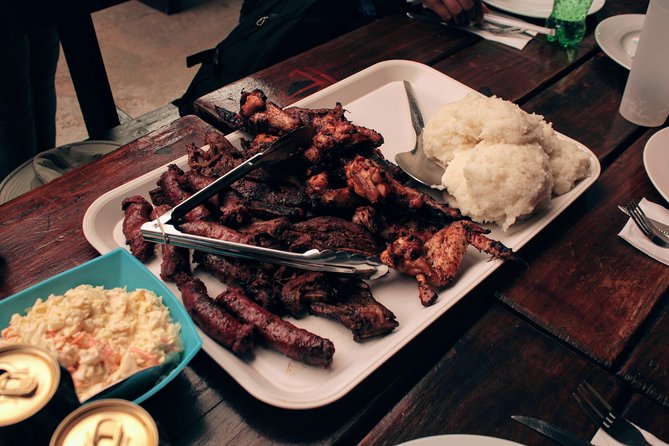 Soweto Lunch & Apartheid Museum Full Day Tour - Orlando Towers and lunch at Chaf Pozi: where your energy resets