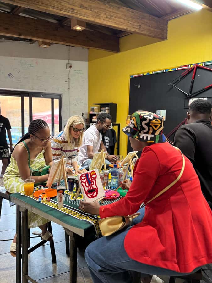 Soweto: Sip & Paint Walking Tour & Take Home a Canvas - 3 hours, small group, and a simple meeting point