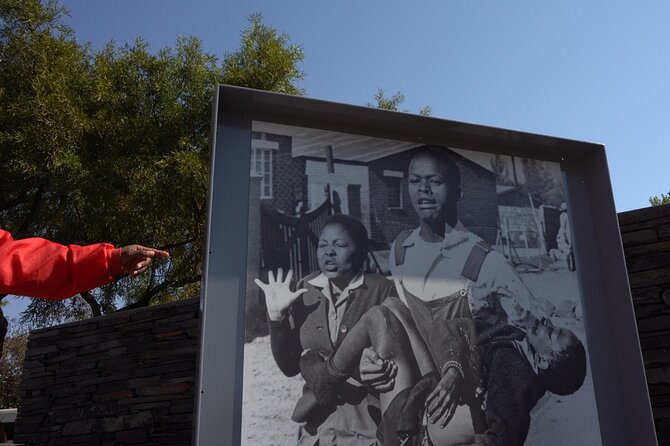 Soweto Township Tour - Mandela House: the years 1946 to 1962