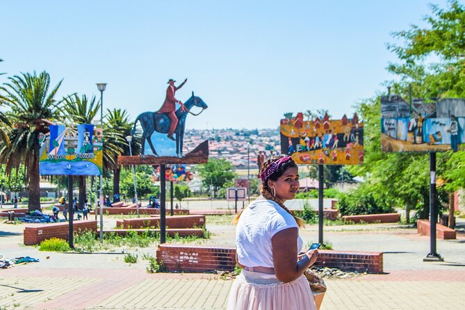 Soweto Walking Tour with Lunch - Stop 2: Moema Street and the youth of 1976