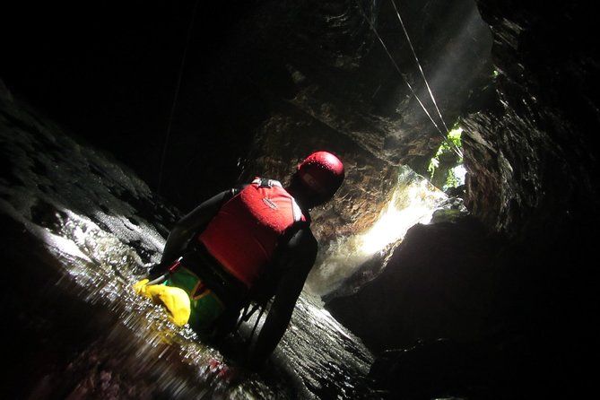 Standard Canyoning Trip in The Crags, South Africa - Swim or hike between canyon stops