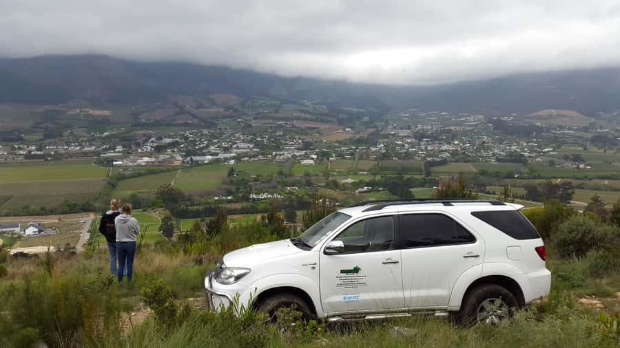 Stellenbosch: 4x4 Winelands Private Experience - The Big Scenic Theme: Franschhoek, Banghoek, and Stellenbosch Valleys