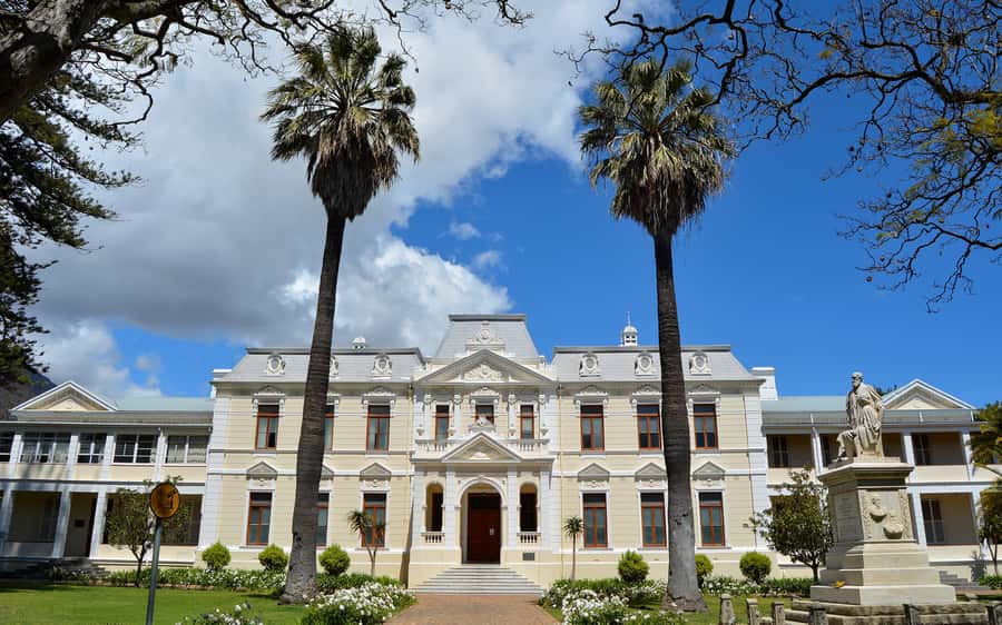 Stellenbosch: Guided Historical Walking Tour - Why Stellenbosch’s streets make history easier to grasp