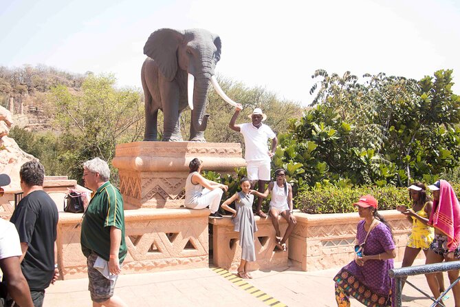 Sun City Day Tour From Johannesburg - Optional add-ons: Pilanesberg safari, Lost City activities, and golf