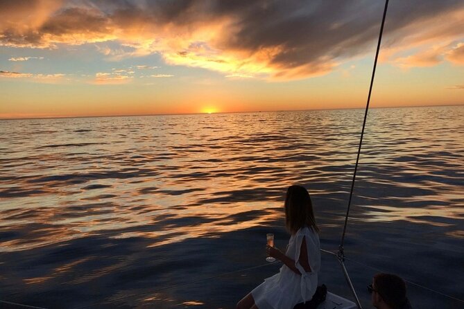 Sunset Champagne Cruise from Cape Town - Why This V&A Waterfront Sunset Sail Is Worth the Ticket