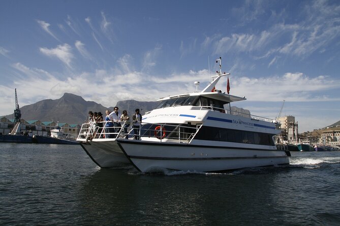 Sunset Champagne Cruise from Cape Town - Sunset Views: Table Mountain, Lion’s Head, and Your Best Deck Position