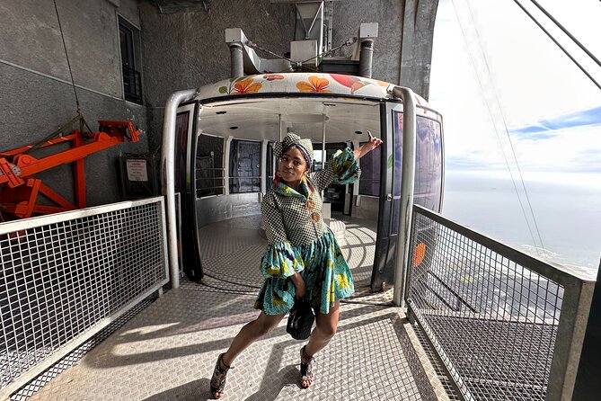 Table Mountain, Boulder's Penguins & Cape Point Private Tour from Cape Town - Seaforth Restaurant lunch option: scenic food without breaking the flow