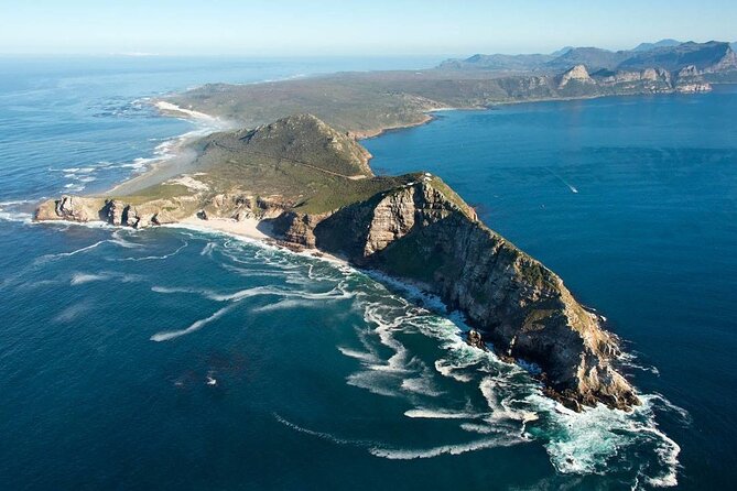 Table Mountain, Boulders Penguins & Cape point Private Day Tour - Bo-Kaap: colored houses and real Cape Town history