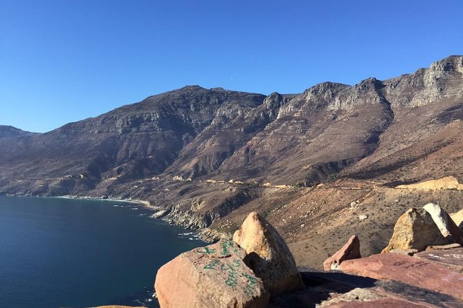 Table Mountain, Boulders Penguins & Cape point Private Day Tour - Simon’s Town and Boulders Beach: a classic ending with penguins
