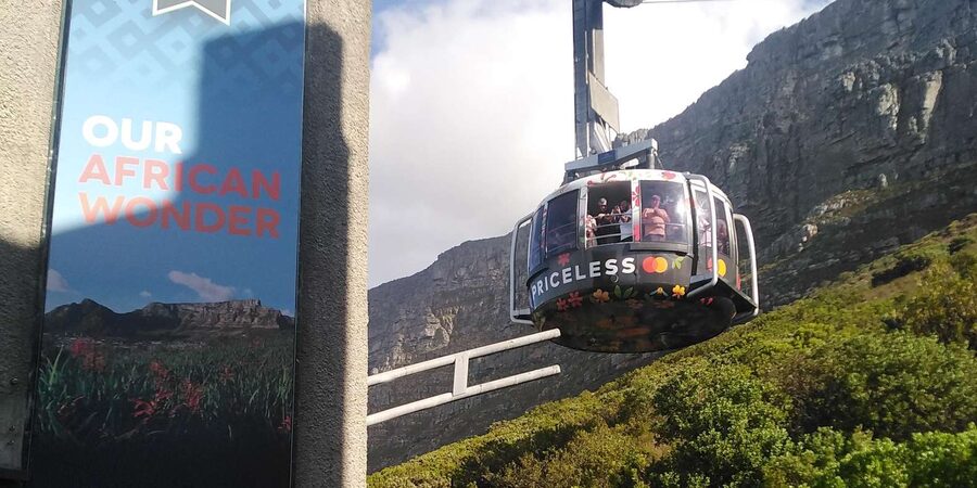 TABLE MOUNTAIN CABLE CAR EXPERIENCE WITH RESERVED TICKETS - Weather reality check, plus a note on service reliability