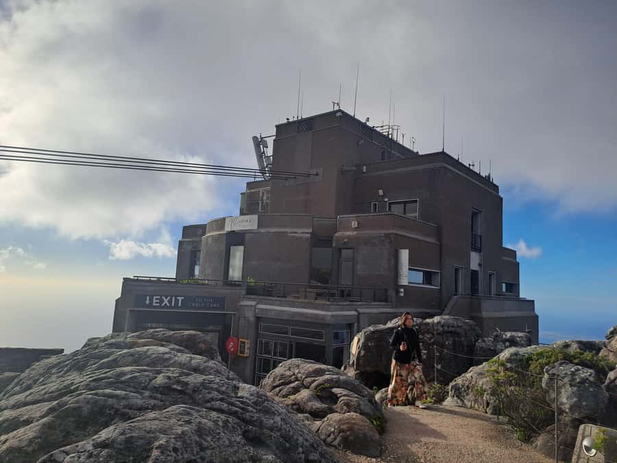 Table Mountain Cable Car Ticket with Transfer - Walking trails from Upper Cable Station, plus wildlife and plant spotting