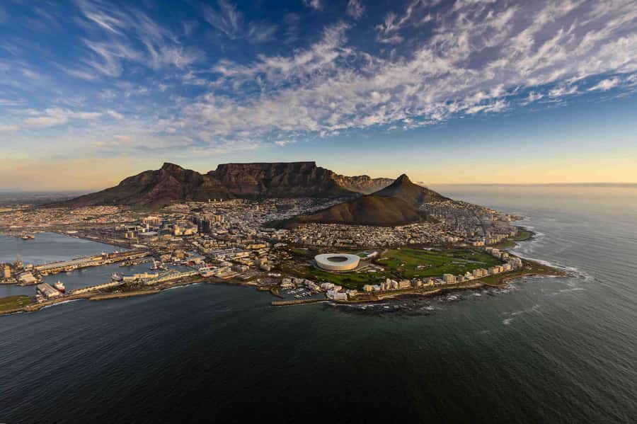 Table Mountain, Cape of Good Hope & Penguins Private Tour - Guide, Vehicle, and the Little Details That Matter