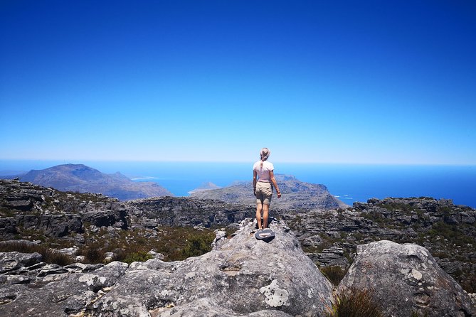Table Mountain Half Day Hike: Platteklip Gorge - Reaching the Tabletop Summit: Facilities and Orientation