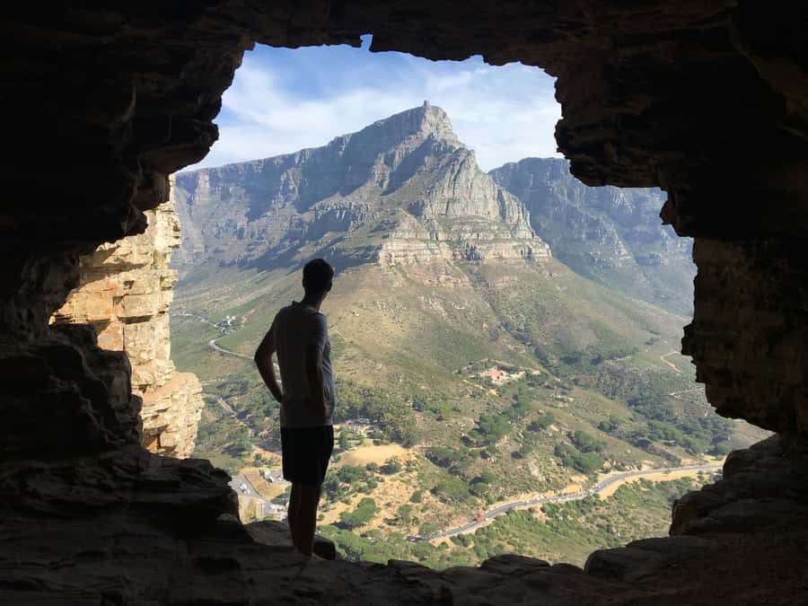 Table Mountain Hike with Local Tour Guide - India Venster: City and Rock Formations, Plus the Robben Island Look
