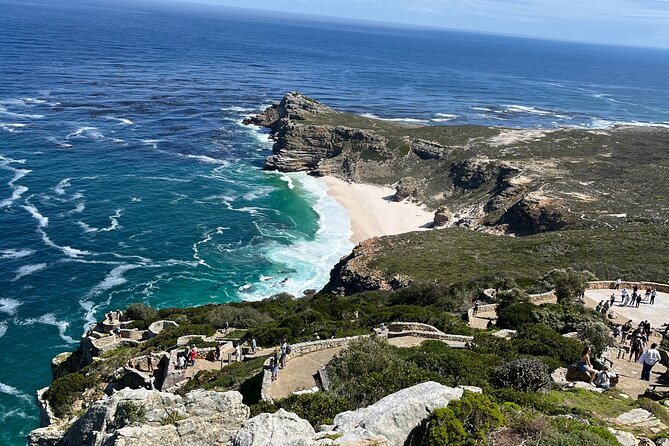 Table Mountain, Penguins & Cape of Good Hope Small Group Tour - Noordhoek Farm Village and the coffee break strategy