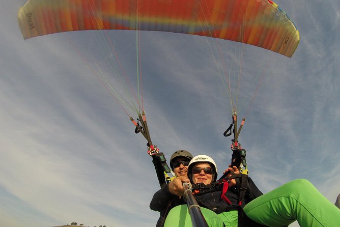 Tandem Paragliding Cape Town Experience TABLE MOUNTAIN PARAGLIDE - Wind Picks Your Route, Lion’s Head Or Signal Hill