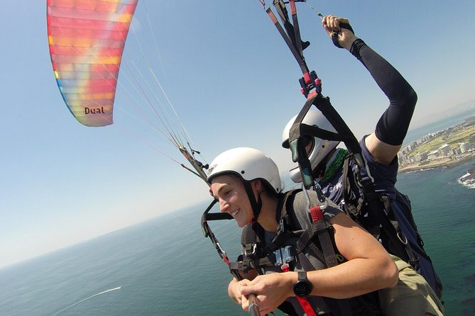 Tandem Paragliding Cape Town Experience TABLE MOUNTAIN PARAGLIDE - The 1 Hour Experience, With 5 To 20 Minutes In The Sky