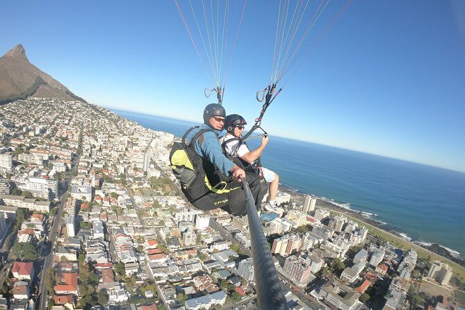 Tandem Paragliding in Cape Town with views of Table Mountain - How ridge lift and thermals turn a short flight into a real experience