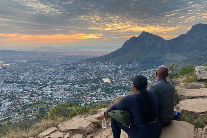 The Best! Lions Head Sunrise & Sunset Hike & Hotel Pick-up - Meeting point on Signal Hill, and why pickup matters
