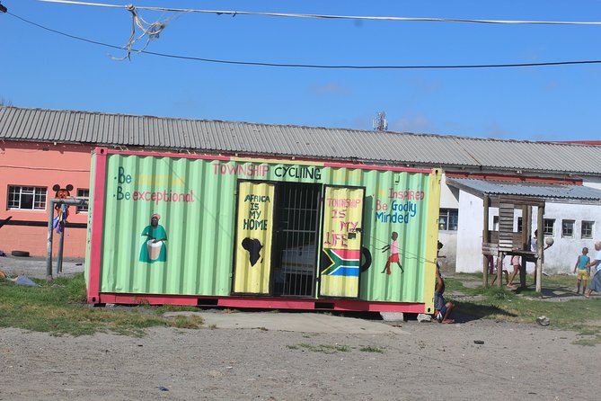Township - Langa - Apartheid Museum Plus Arts and Culture Tour - The Langa Taxi Rank: understanding movement in the township