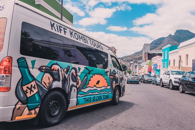 Urban Safari in Cape Town - Hout Bay drive through: getting the coastal rhythm early