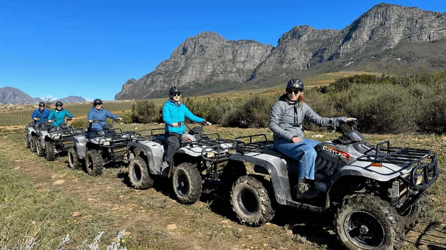 Vrede en Lust Wine Estate: 1H Quad Bike Trail - First you check in, then you get ready to ride